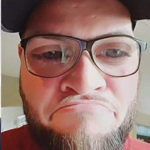 Meet your Posher, Ian